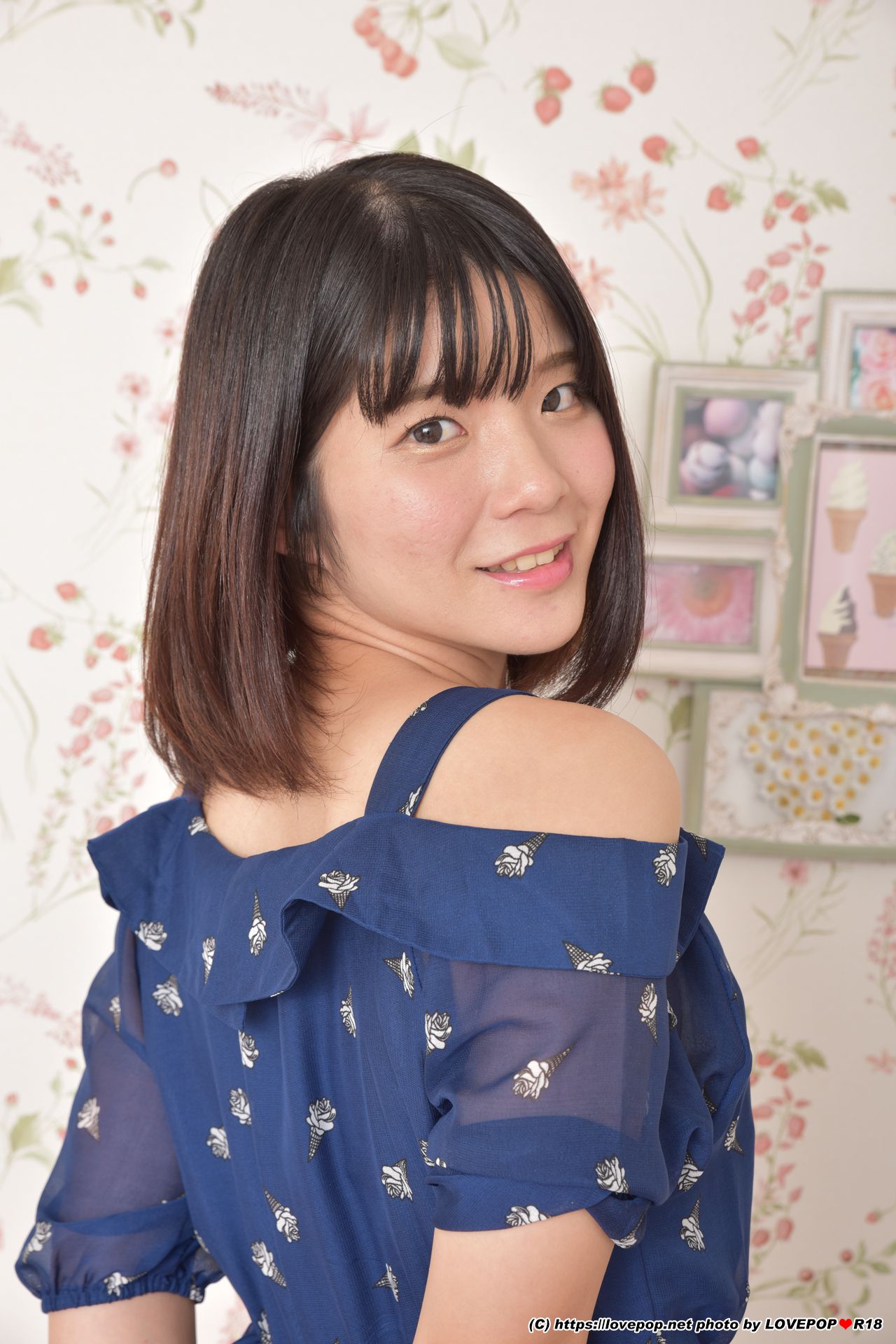佐藤莉子 第5页 No.6ffbcc
