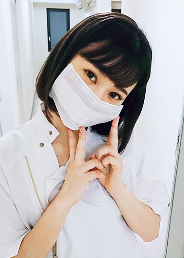 [FRIDAY] 西原愛夏 《美人すぎるエロすぎる歯科衛生士! 水着セクシー 》写真