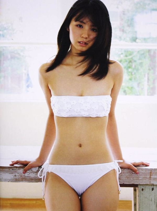 Rina Koike "17 Jahre alt" [PB]