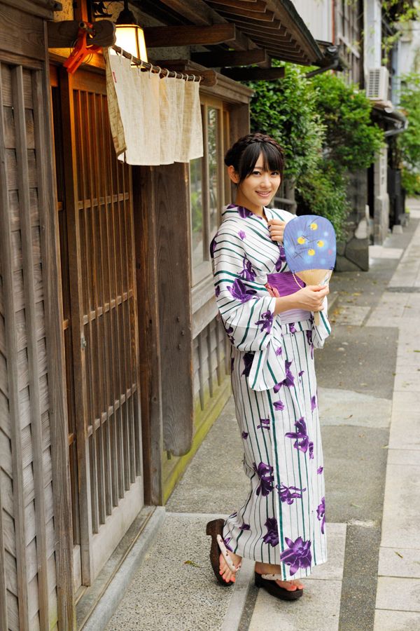 Sho Nishino << Hiển thị dòng nước nóng của dục vọng ☆ >> [Sách ảnh]