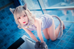 [Net Red COSER Photo] Loli Welfare Mao Mao - Свитер с открытой спиной