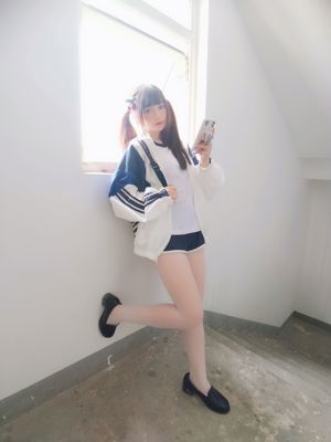 [COS Welfare] Beleza bidimensional Furukawa kagura - roupas esportivas de ginástica de seda branca