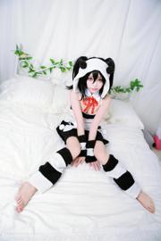 [Cosplay photo] Cute girl Bai Yizi leader - LOVELIVE!