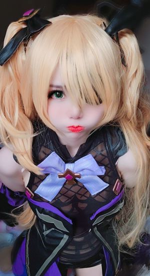 [Ảnh COSER của người nổi tiếng trên Internet] Sally Dorasnow - Fischl Selfie