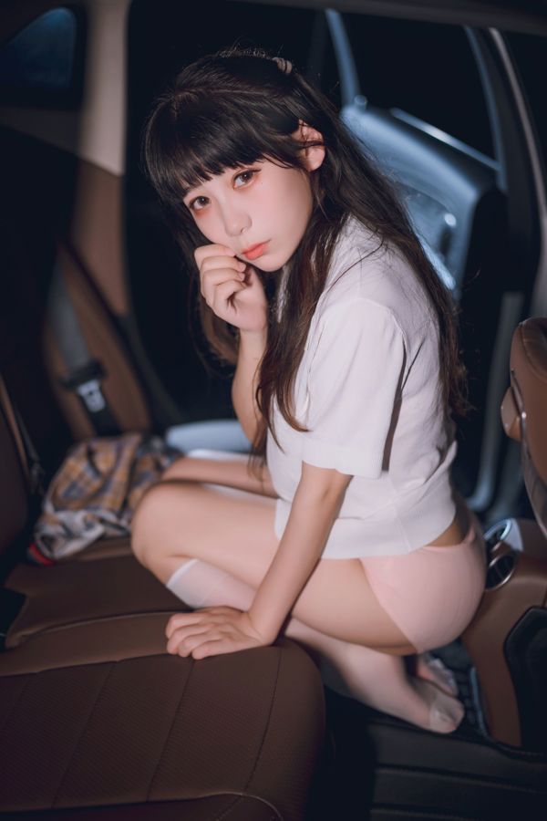 [Welfare COS] usejan - Blue Benz