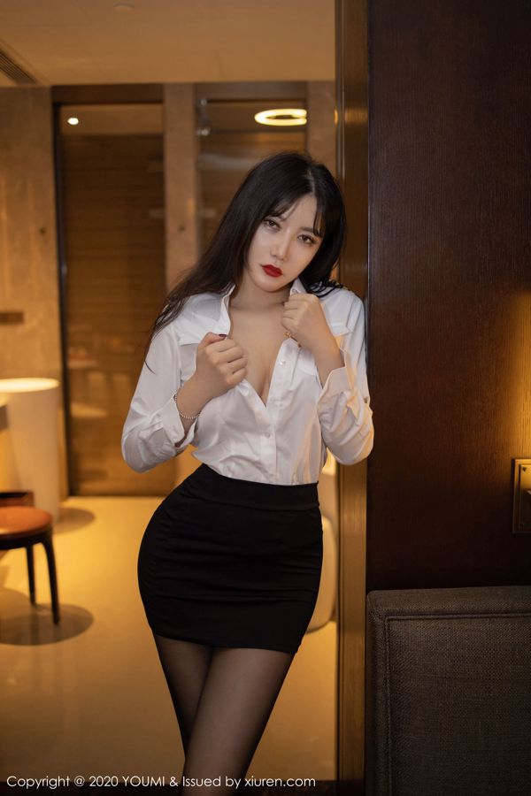 Princesinha Xinyan "Uniforme de policial com camisa branca, minissaia e meias pretas" [Youmihui YouMi] Vol.428