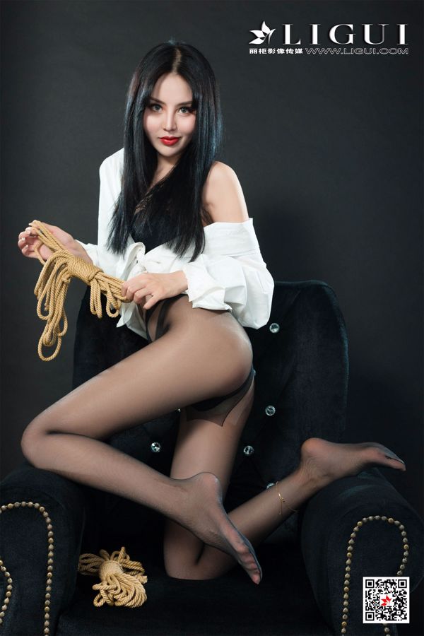 Liang Er "검은 실크 로프 아트 ​​인체 사진"[丽 柜 LiGui 美 束]