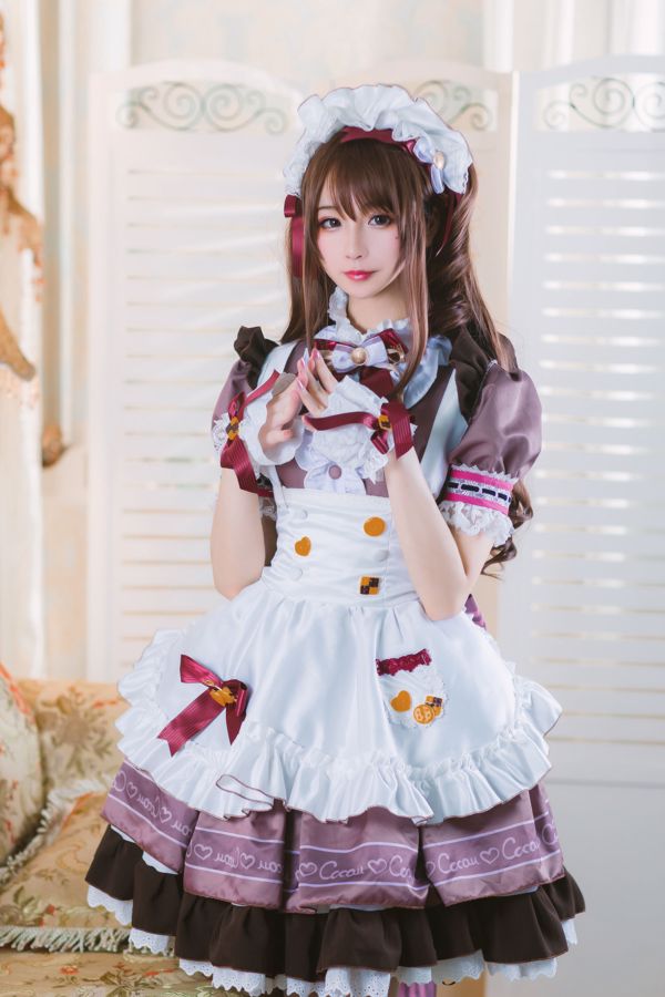 Coser Pinyin Pinqiqi "달의 하녀"