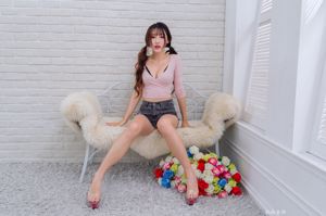 [Taiwan Zhengmei] Katie_Bibier "Beautiful Legs Collection" Dua set kostum