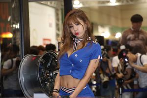 Xu Yunmei "2014 Seoul Motor Show" flight attendant uniform series collection